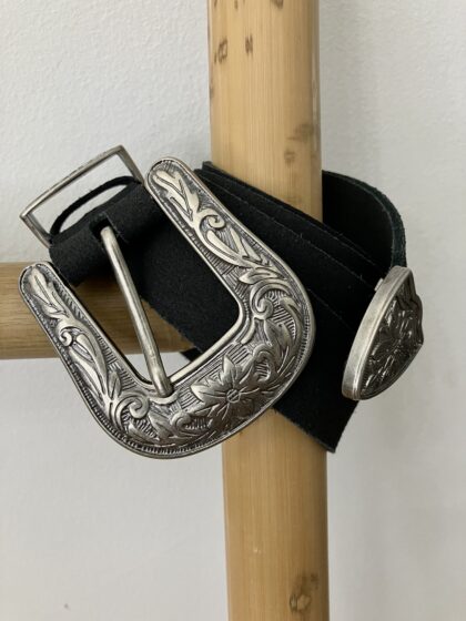 Δερμάτινη ζώνη με αγκράφα σετ Cowboy σε χρώμα μαύρο λαδιού